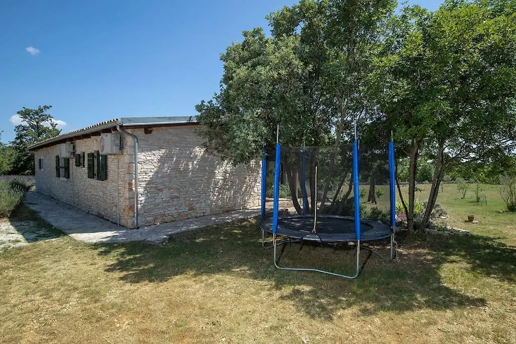 Villa Eternelle Jursici 0*,  Croatia